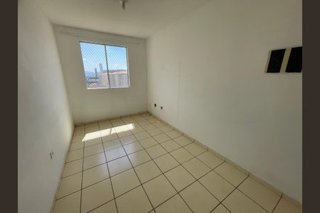 Sala de apartamento para alugar com 2 quartos, 46m² em Jardim Nova Cidade, Guarulhos