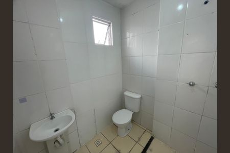 Apartamento para alugar com 46m², 2 quartos e 1 vaga Apartamento para alugar com 46m², 2 quartos e 1 vagaBanheiro