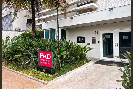 Apartamento para alugar com 45m², 1 quarto e 1 vagaFachada