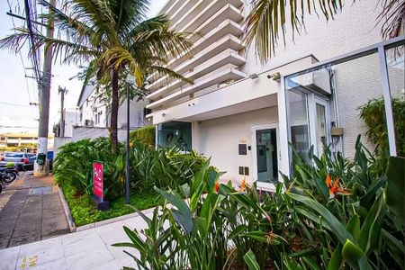 Apartamento para alugar com 45m², 1 quarto e 1 vagaFachada