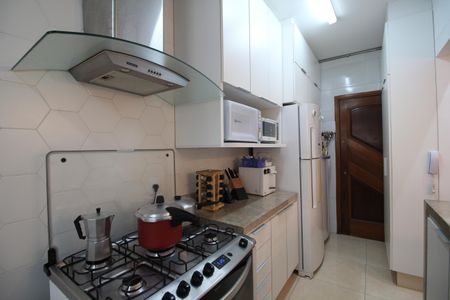 Apartamento à venda com 99m², 3 quartos e 1 vagaCozinha