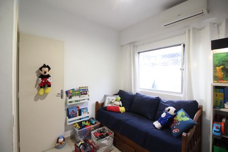 Quarto 1 de apartamento à venda com 3 quartos, 99m² em Anil, Rio de Janeiro