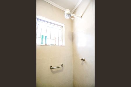 Casa à venda com 210m², 4 quartos e 2 vagasBanheiro da Suíte