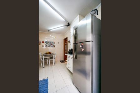 Casa à venda com 210m², 4 quartos e 2 vagasCozinha