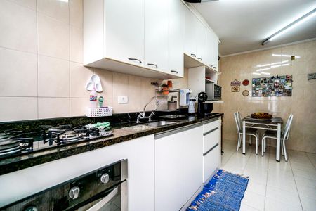 Casa à venda com 210m², 4 quartos e 2 vagasCozinha