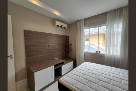 Casa de condomínio à venda com 380m², 5 quartos e 2 vagasSuíte 5