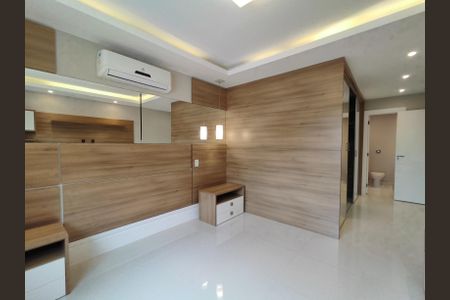 Casa de condomínio à venda com 380m², 5 quartos e 2 vagasSuíte 2