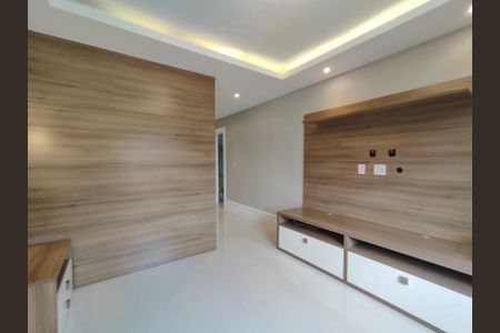 Casa de condomínio à venda com 380m², 5 quartos e 2 vagasSuíte 2