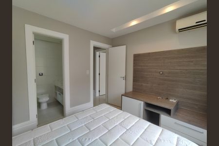 Casa de condomínio à venda com 380m², 5 quartos e 2 vagasSuíte 5