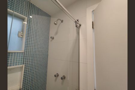 Casa de condomínio à venda com 380m², 5 quartos e 2 vagasBanheiro da Suíte 4