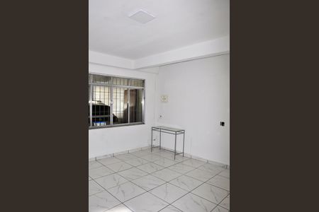 Sala de casa para alugar com 4 quartos, 250m² em Jardim Sao Jose, São Paulo