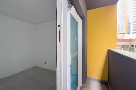 Studio à venda com 26m², 1 quarto e sem vagaVaranda