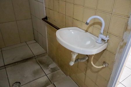 Casa para alugar com 80m², 3 quartos e 1 vaga Casa para alugar com 80m², 3 quartos e 1 vagaBanheiro