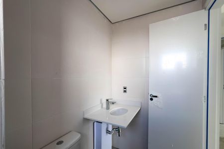Apartamento à venda com 71m², 2 quartos e 1 vagaBanheiro da Suíte