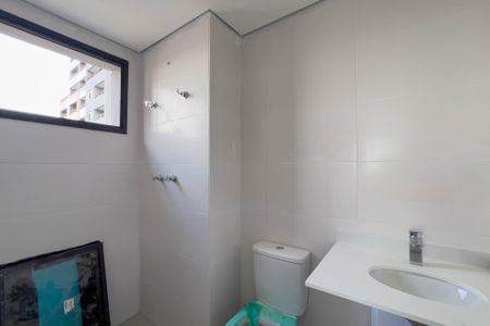 Apartamento à venda com 71m², 2 quartos e 1 vagaBanheiro da Suíte