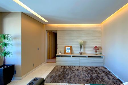 Sala de apartamento à venda com 3 quartos, 88m² em Grajaú, Belo Horizonte