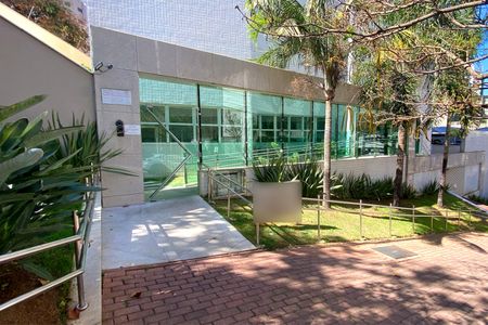 Apartamento à venda com 88m², 3 quartos e 2 vagasFachada