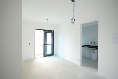 Sala de apartamento à venda com 2 quartos, 66m² em Vila Dom Pedro I, São Paulo