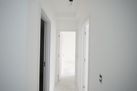 Corredor de apartamento à venda com 2 quartos, 66m² em Vila Dom Pedro I, São Paulo