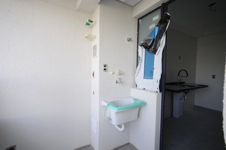 Apartamento à venda com 60m², 2 quartos e 1 vagaÁrea de Serviço