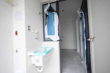 Apartamento à venda com 66m², 2 quartos e 1 vagaÁrea de Serviço