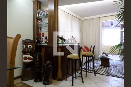 Apartamento à venda com 160m², 4 quartos e 4 vagas