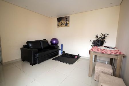 Sala de apartamento para alugar com 2 quartos, 50m² em Jardim Alzira Franco, Santo André