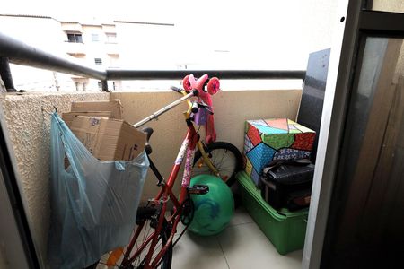 Sacada de apartamento para alugar com 2 quartos, 50m² em Jardim Alzira Franco, Santo André