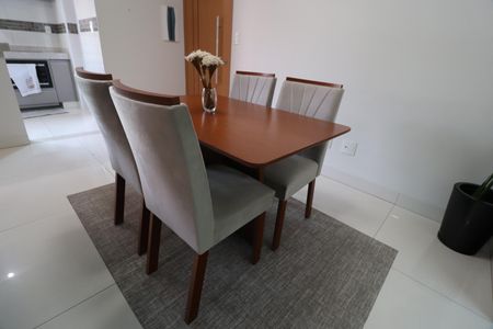 Apartamento para alugar com 90m², 3 quartos e 2 vagasSala