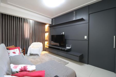 Apartamento para alugar com 90m², 3 quartos e 2 vagasSala