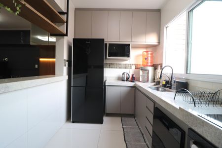 Apartamento para alugar com 90m², 3 quartos e 2 vagasCozinha