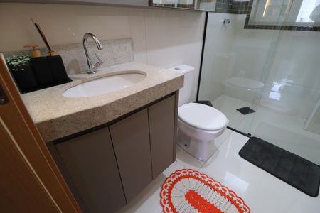Apartamento para alugar com 90m², 3 quartos e 2 vagasBanheiro Social