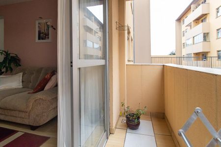 Sacada de apartamento para alugar com 3 quartos, 74m² em Portão, Curitiba