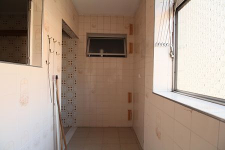 Apartamento à venda com 64m², 2 quartos e sem vagaÁrea de Serviço