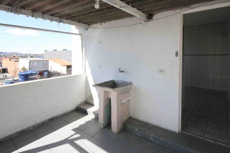 Casa para alugar com 42m², 2 quartos e sem vaga Casa para alugar com 42m², 2 quartos e sem vagaÁrea de Serviço