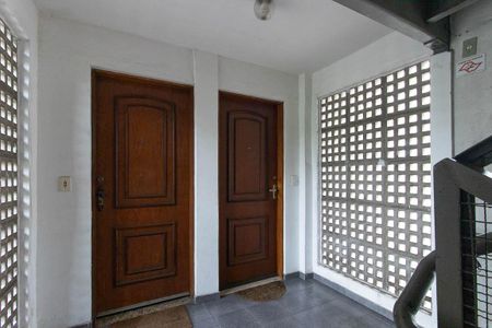 Apartamento para alugar com 50m², 2 quartos e 1 vagaHall de entrada