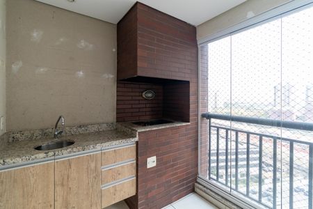Apartamento à venda com 130m², 4 quartos e 2 vagasVaranda