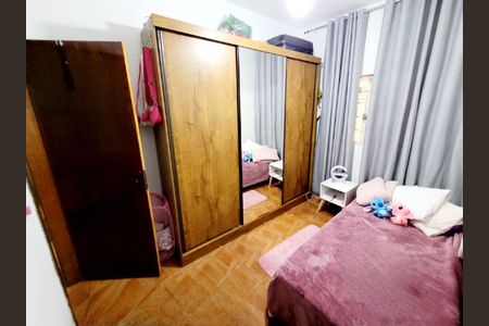 Foto 09 de casa à venda com 6 quartos, 255m² em Santa Monica, Belo Horizonte