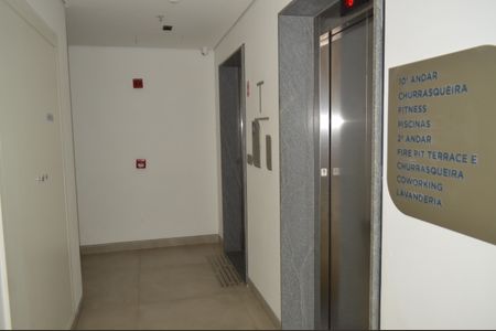 Studio para alugar com 24m², 1 quarto e sem vagaElevadores