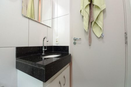 Apartamento à venda com 66m², 3 quartos e 1 vaga Apartamento à venda com 66m², 3 quartos e 1 vagaBanheiro da Suíte