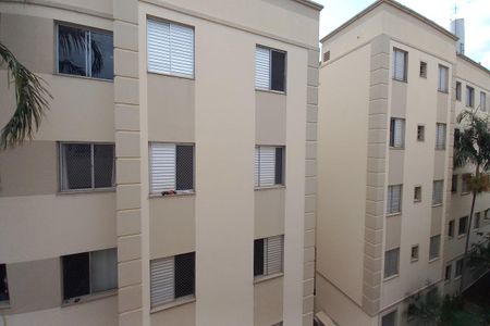 Apartamento à venda com 66m², 3 quartos e 1 vaga Apartamento à venda com 66m², 3 quartos e 1 vagaVista do Quarto 2