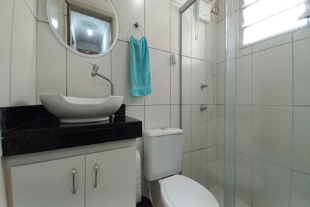 Apartamento à venda com 66m², 3 quartos e 1 vaga Apartamento à venda com 66m², 3 quartos e 1 vagaBanheiro