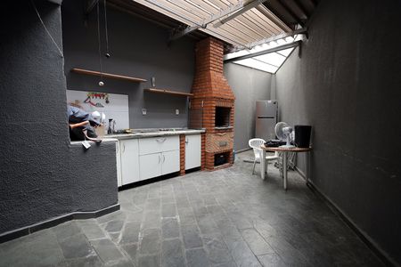 Casa à venda com 278m², 4 quartos e 6 vagasChurrasqueira