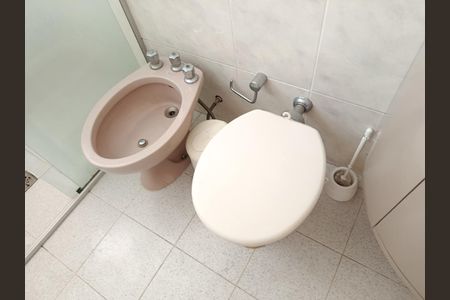 Apartamento à venda com 120m², 2 quartos e 1 vagaBanheiro