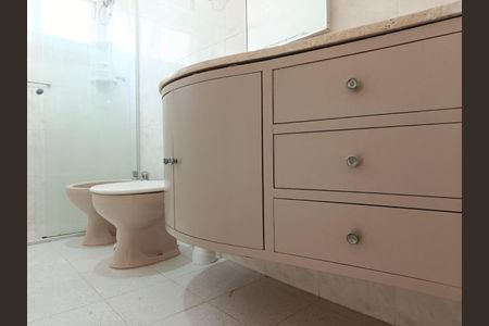 Apartamento à venda com 120m², 2 quartos e 1 vagaBanheiro