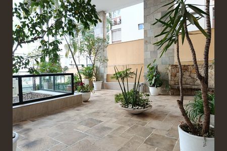 Apartamento à venda com 120m², 2 quartos e 1 vagaÁrea comum