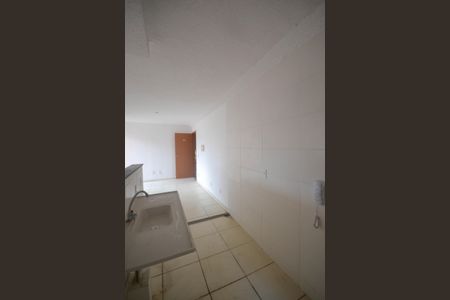 Apartamento para alugar com 42m², 2 quartos e 1 vaga Apartamento para alugar com 42m², 2 quartos e 1 vagaCozinha e Área de Serviço