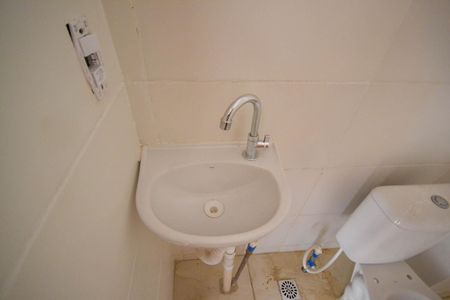 Apartamento para alugar com 42m², 2 quartos e 1 vaga Apartamento para alugar com 42m², 2 quartos e 1 vagaBanheiro