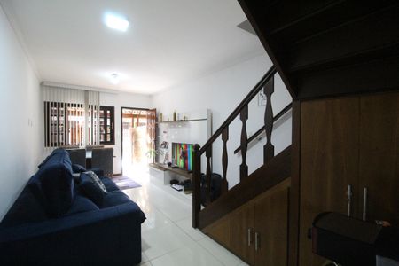 Sala de casa de condomínio à venda com 2 quartos, 50m² em Taquara, Rio de Janeiro