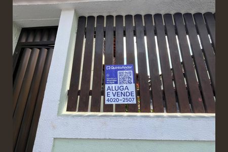 Casa de condomínio à venda com 50m², 2 quartos e 1 vaga Casa de condomínio à venda com 50m², 2 quartos e 1 vagaPlaquinha